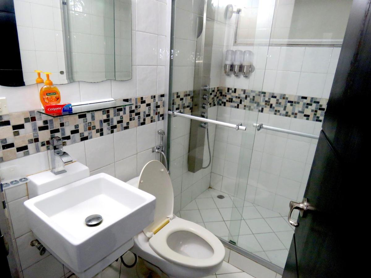 Serenade Lodging Rooms Panama City Ngoại thất bức ảnh
