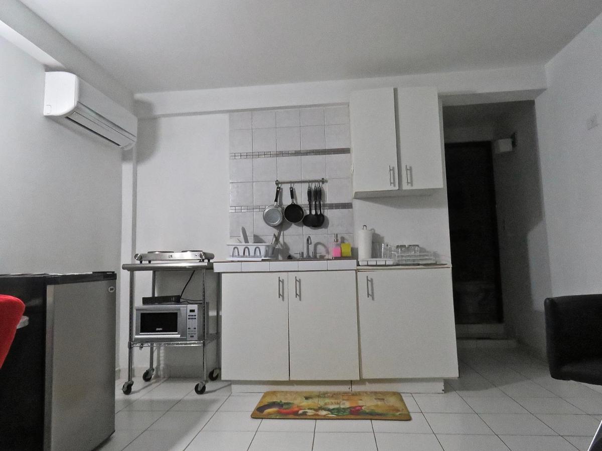 Serenade Lodging Rooms Panama City Ngoại thất bức ảnh